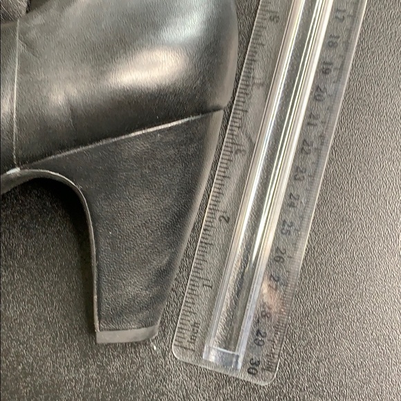 Black booties - Picture 3 of 4